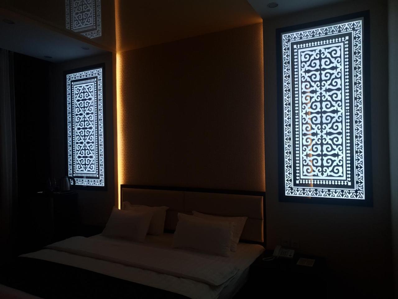 Safir Business Hotel O Душанбе Екстериор снимка